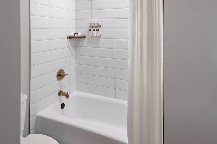 The Tremont House Galveston, a Tribute Portfolio Hotel