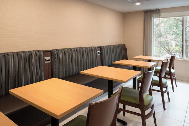Fairfield Inn & Suites by Marriott Fort Collins / Loveland