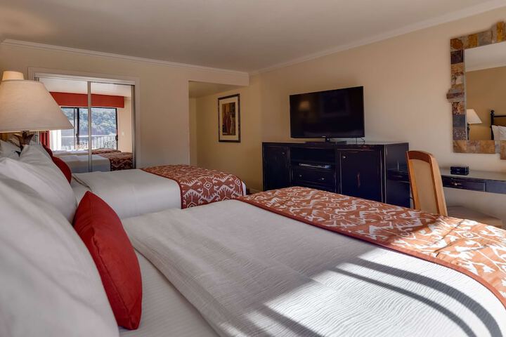 Room 78 of 104