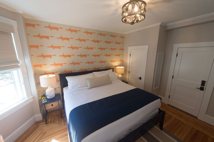 Room 51 of 59