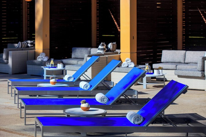 Renaissance Palm Springs Hotel