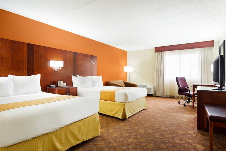 Room 18 of 29