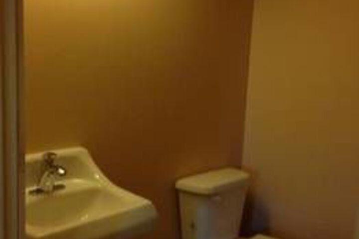 Orca Inn Suites