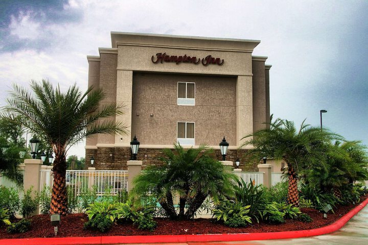 Hotel 5 of 27