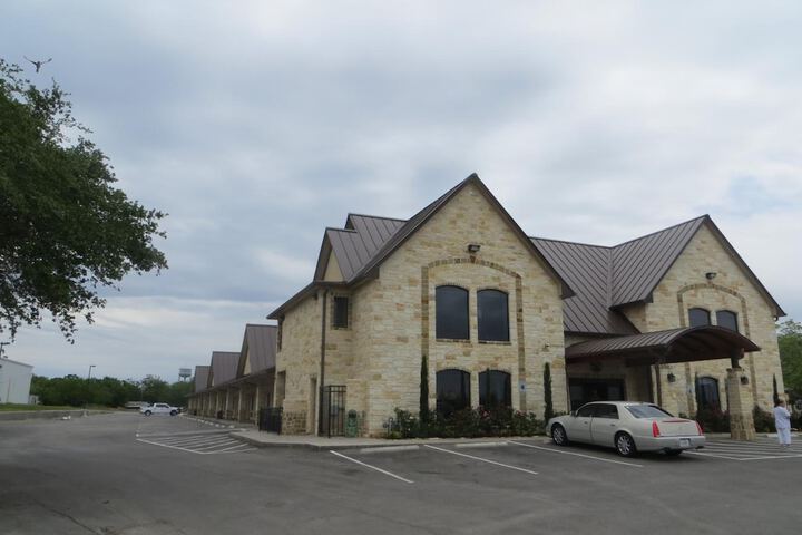 Black Gold Inn