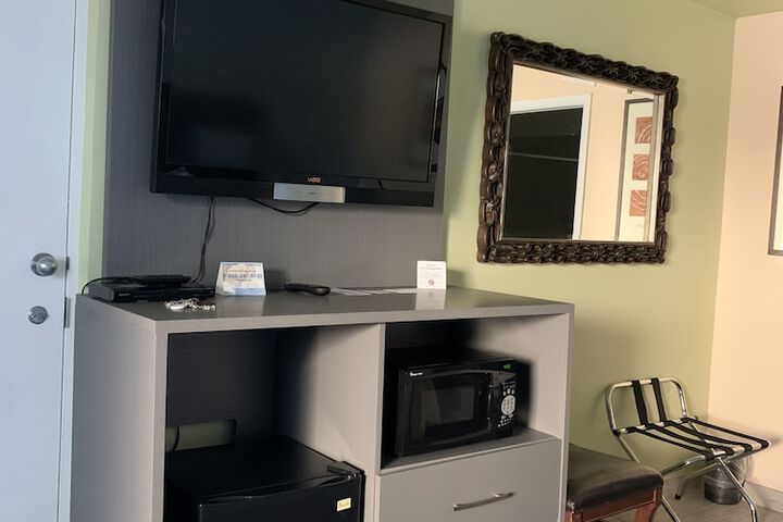 Room 39 of 46