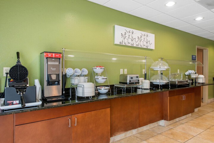 Sleep Inn & Suites Port Charlotte - Punta Gorda