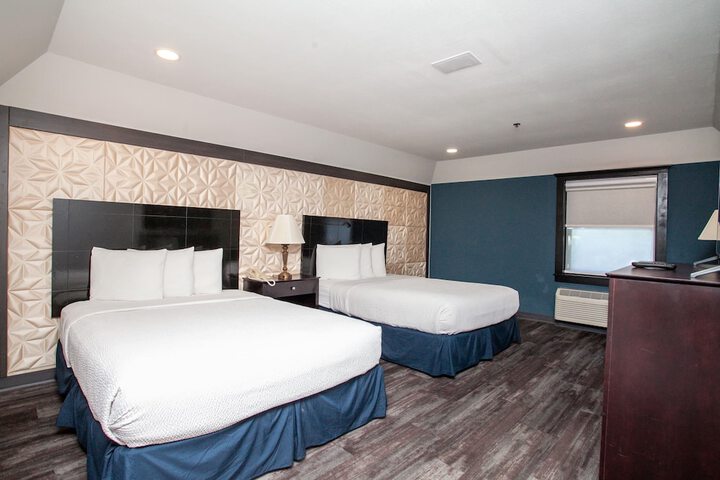 Chateau Hotel and Conference Center