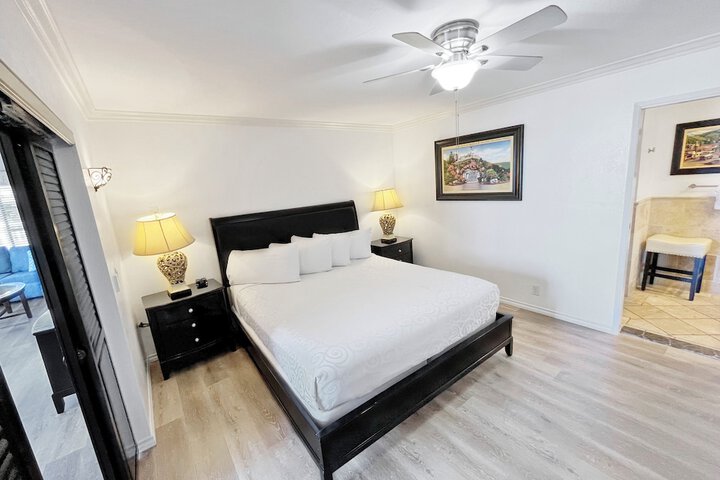 Room 26 of 62