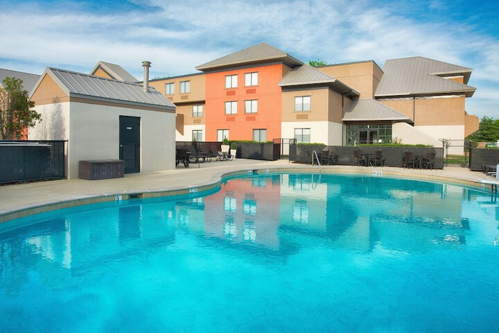 Pool 7 of 48