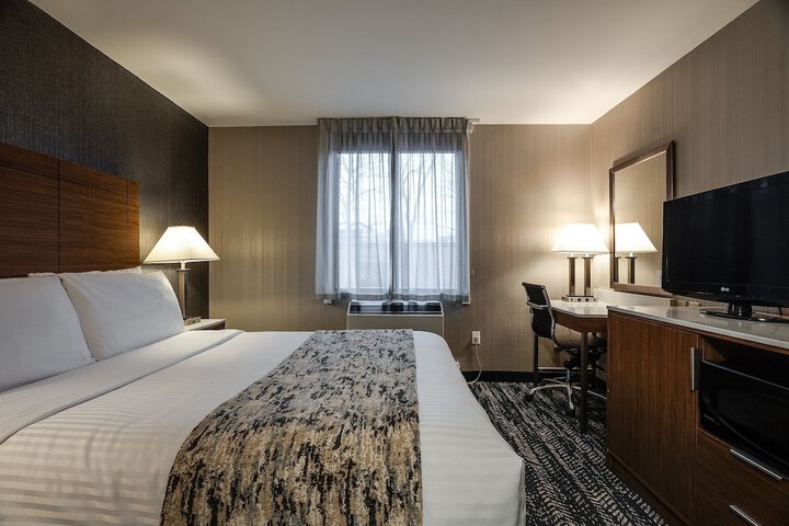 Room 51 of 78