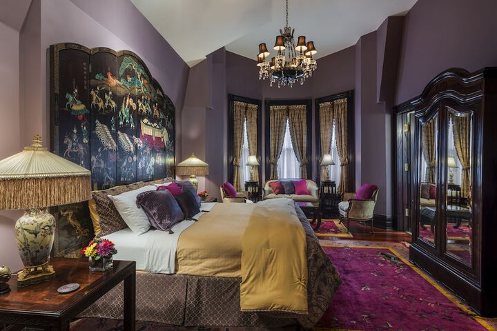 Room 18 of 47