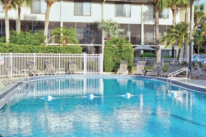 Pool 15 of 56