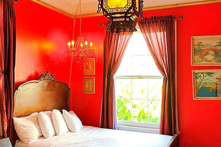 Room 22 of 100