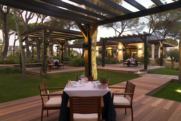 Pine Cliffs Ocean Suites a Luxury Collection Resort & Spa