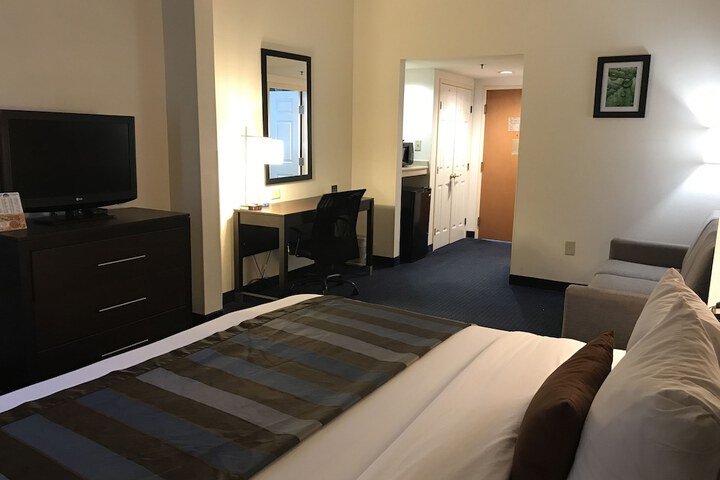 Room 15 of 41
