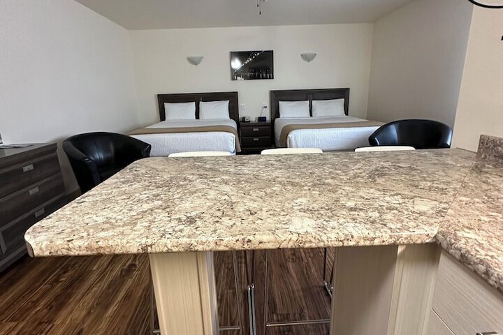 Room 46 of 77