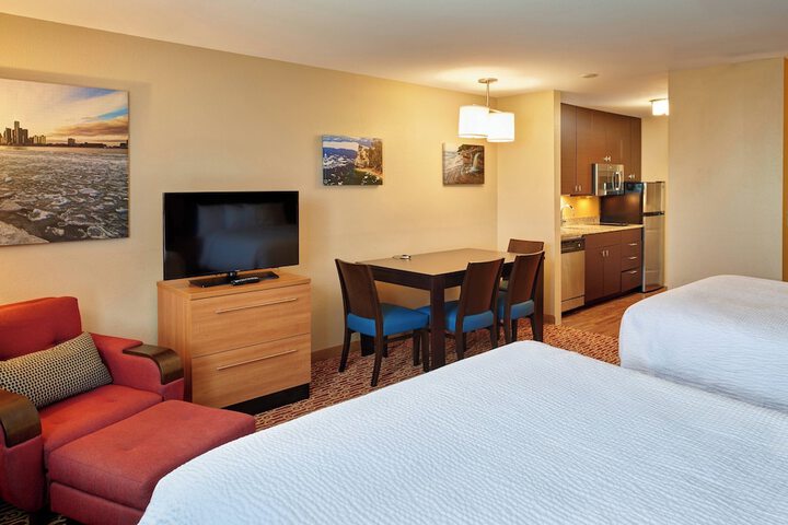 Room 20 of 25