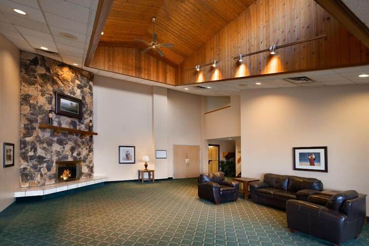 Hotel Interior 9 of 63