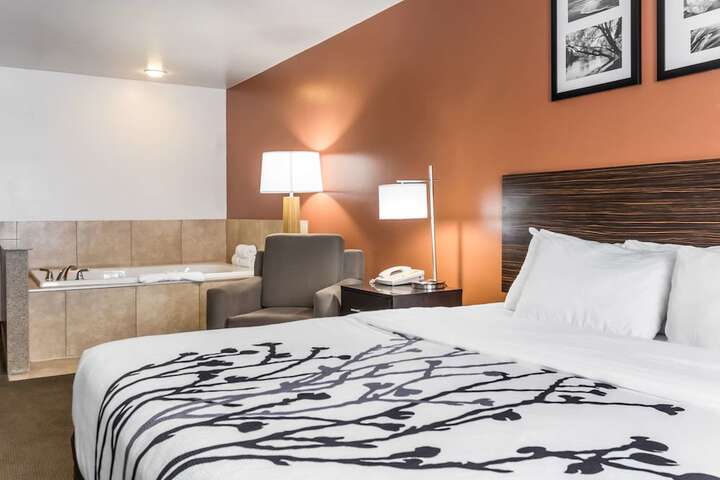 Room 47 of 65