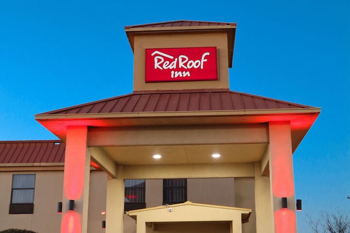 Hotel 1 of 13