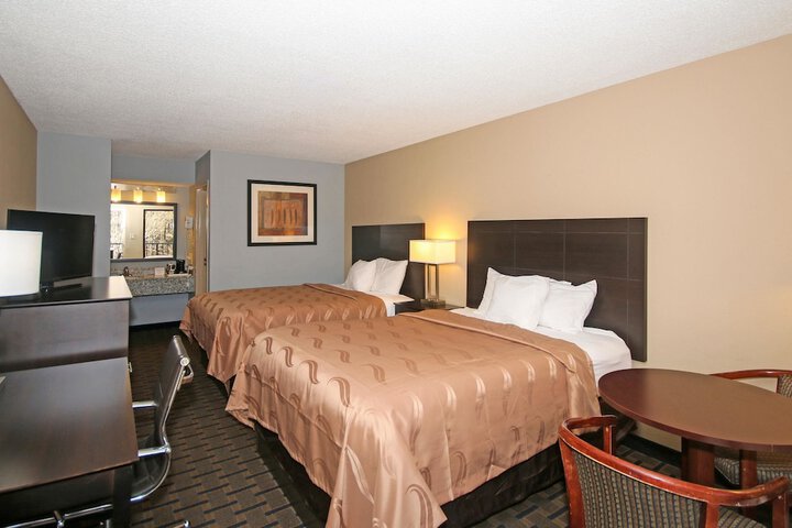Room 10 of 45