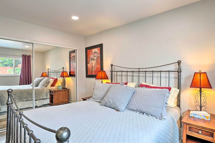 San Marcos Home w / Patio & Grill - Walk to Lake!