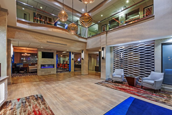 Hotel 6 of 57
