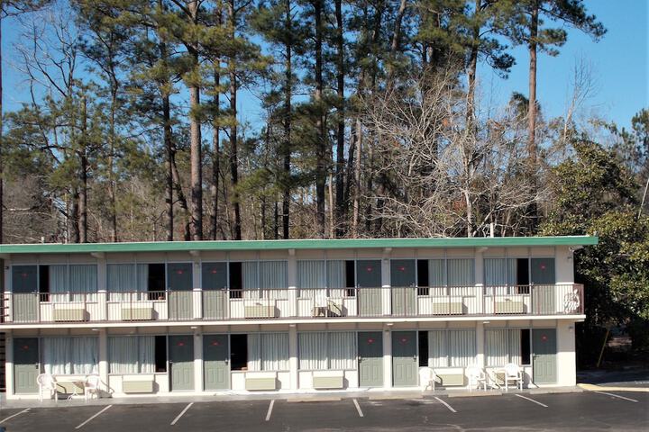 Hotel 3 of 34