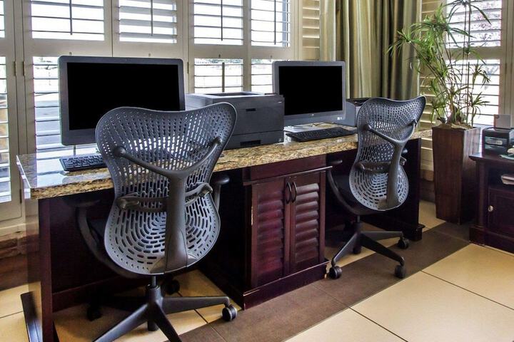 Business Center 50 of 50