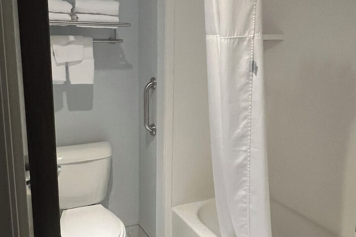 Best Western Lakewinds