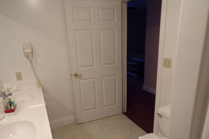 Room 15 of 44