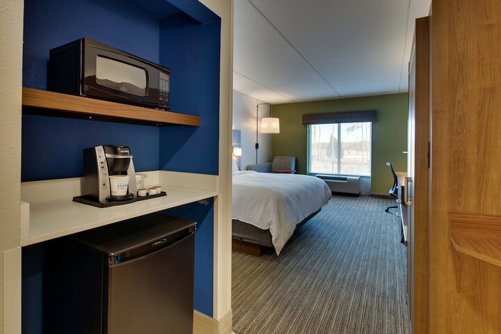 Room 16 of 61