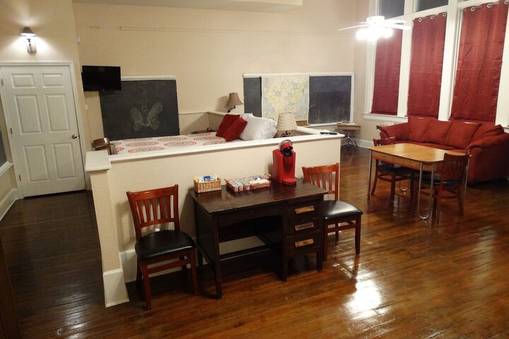 Room 45 of 69