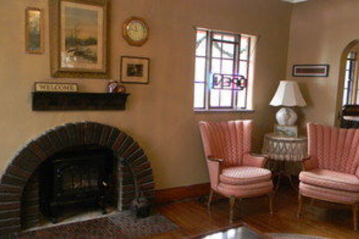 Maple Street Bed & Breakfast