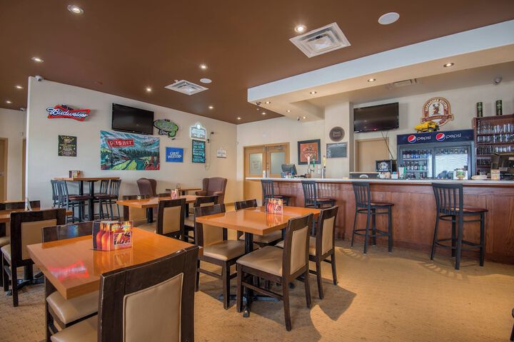 Four Points by Sheraton Saskatoon