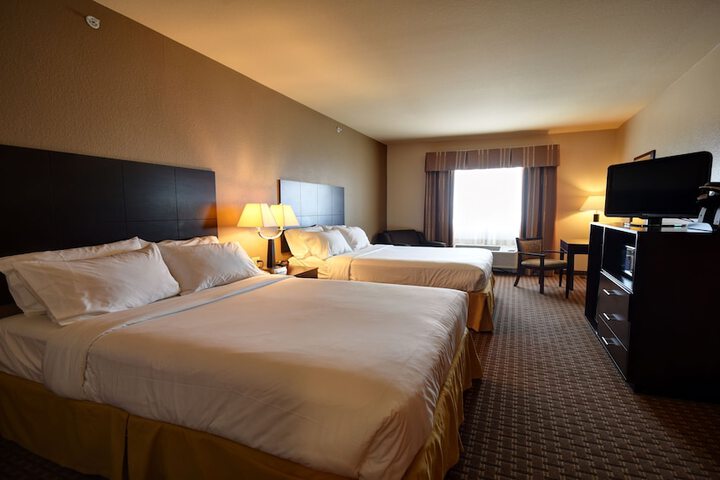Room 20 of 40