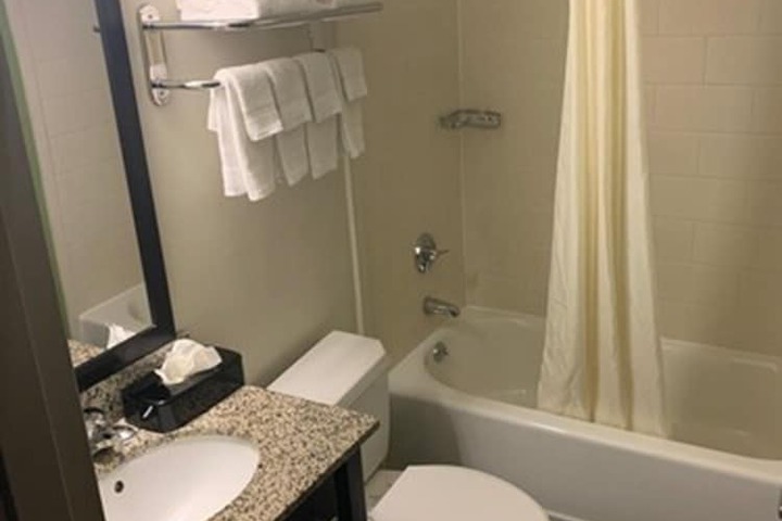 Room 26 of 64