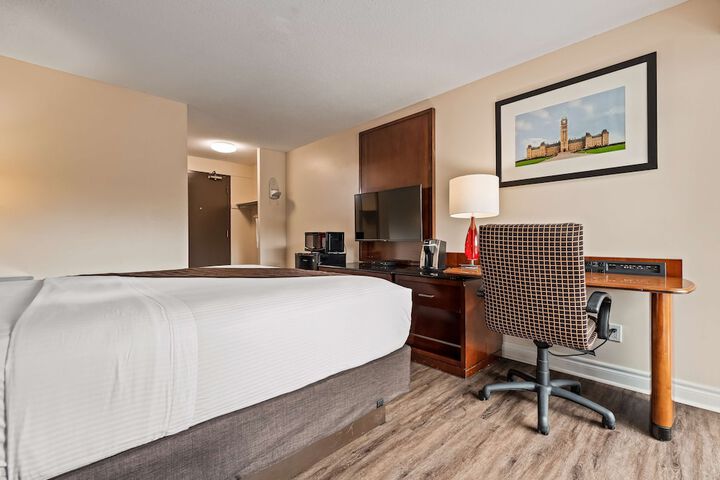 Room 20 of 28