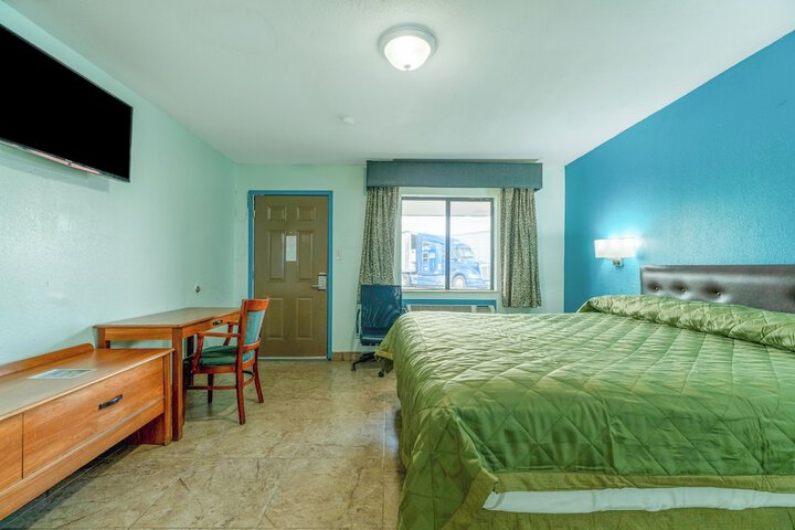 Budget Inn by OYO Edinburg Hwy 281
