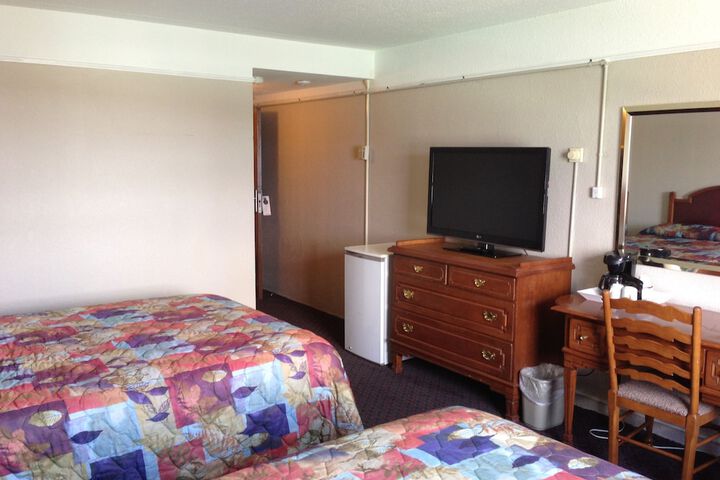 Room 51 of 68