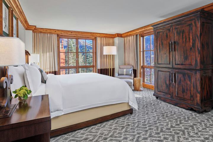 St. Regis Residence Club Aspen