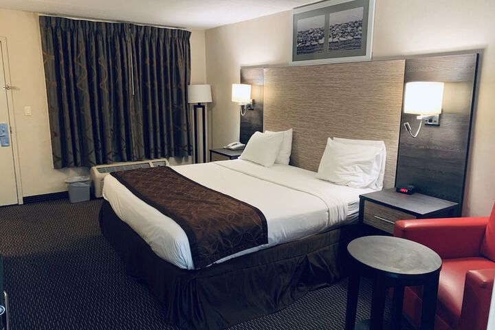 Room 16 of 60