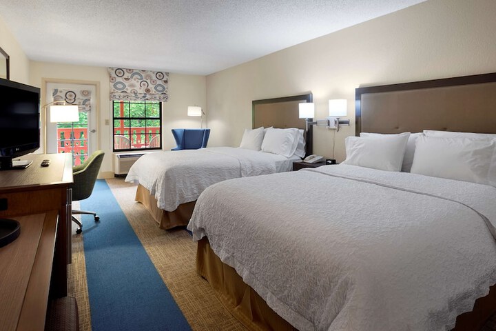 Room 14 of 38