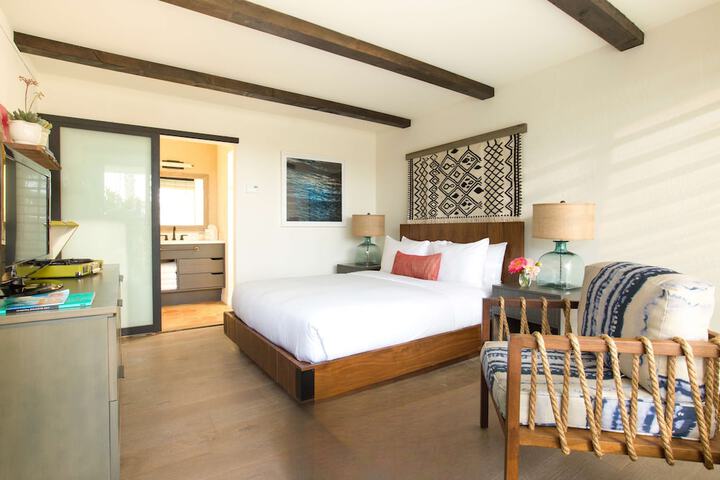 The Leta Santa Barbara Goleta Tapestry Collection by Hilton