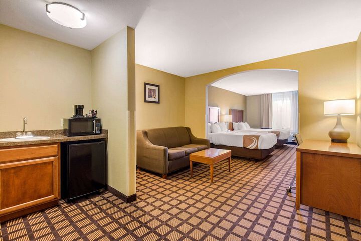 Room 14 of 46