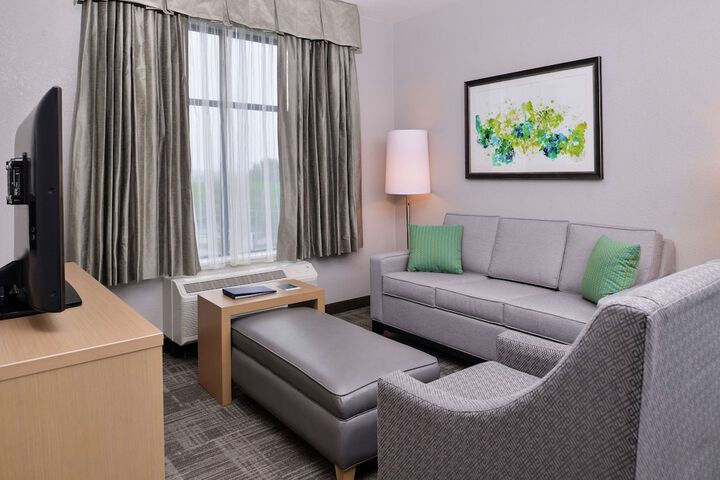 Room 26 of 65