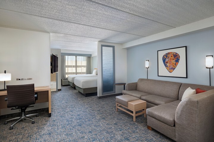 Room 11 of 46