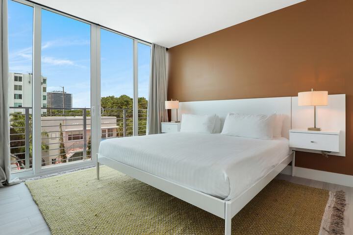 Room 100 of 149