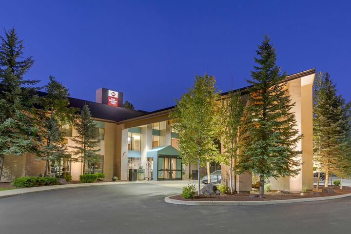 Hotel 4 of 59